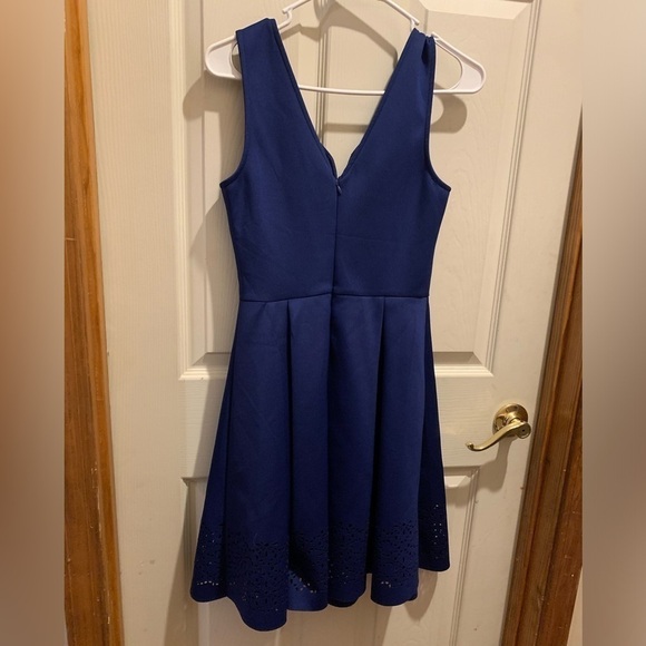 Alya blue dress size small EUC - Picture 3 of 4
